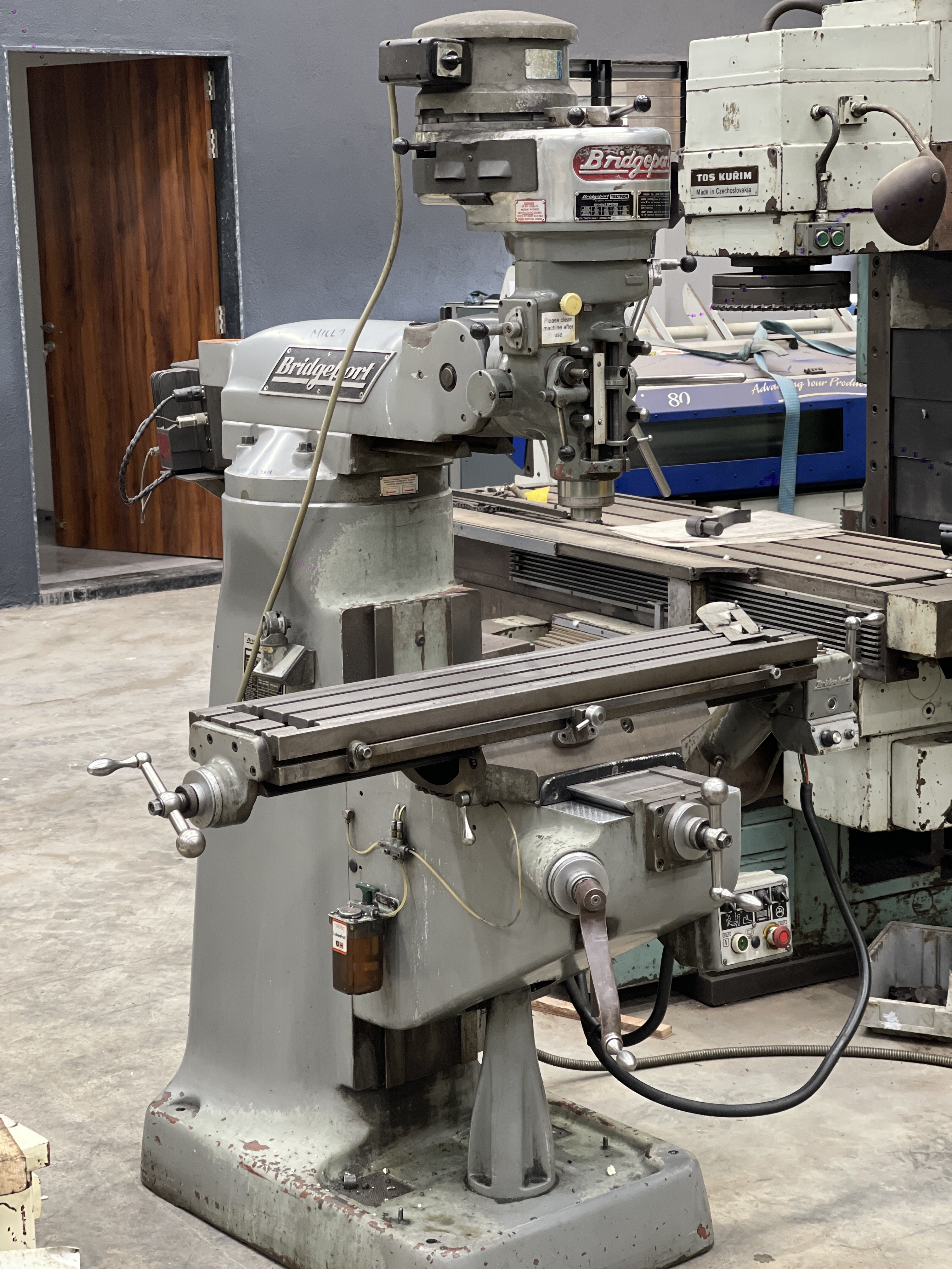 Bridgeport M1tr Turret Dro Milling Machine 1