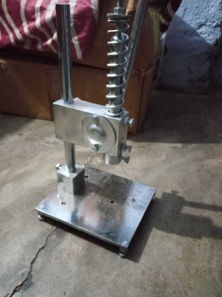Tikki Fitting Machine By Spado Electro Tech (Opc) Pvt. Ltd.