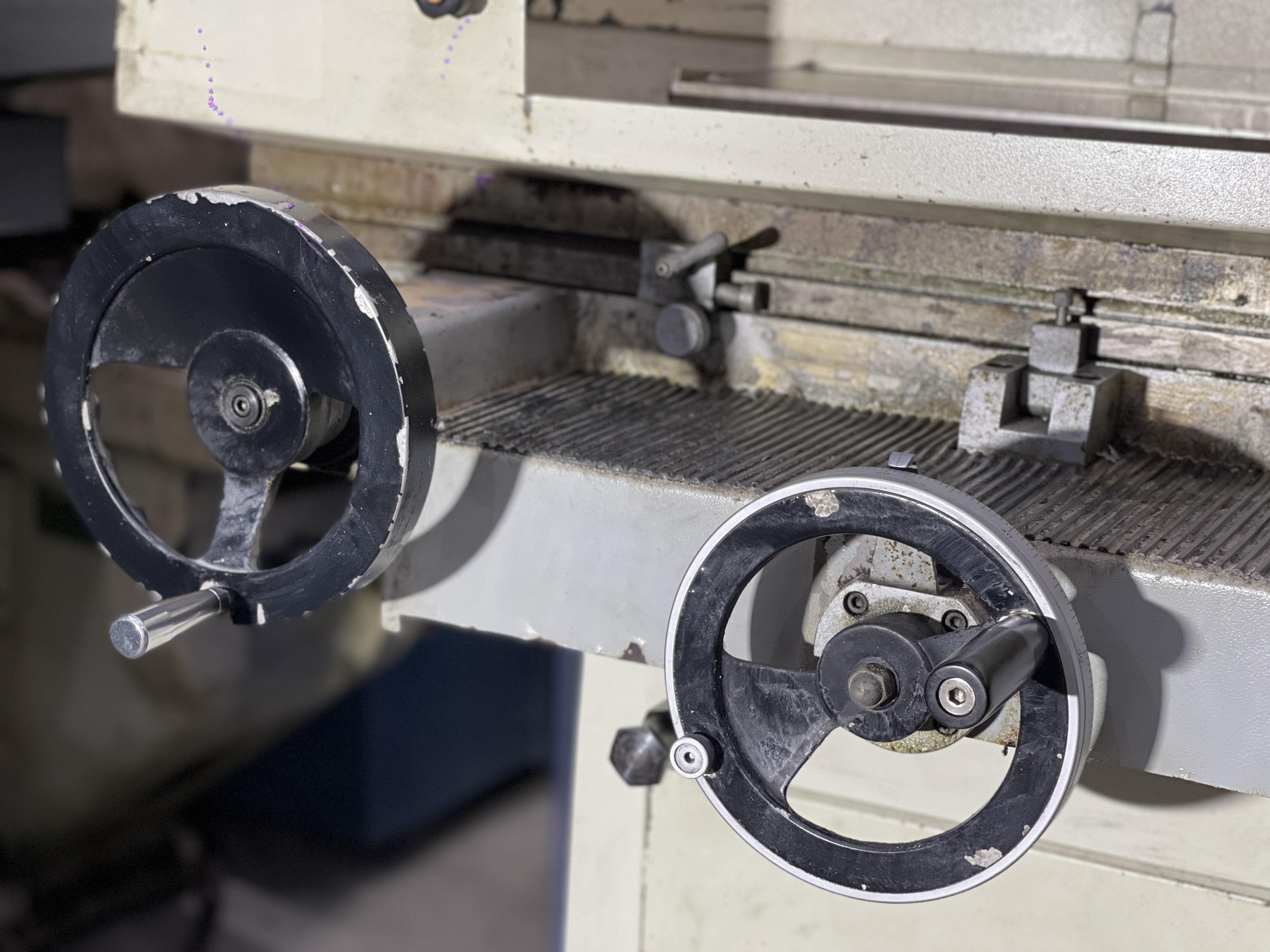 Chevalier Manual Surface Grinder