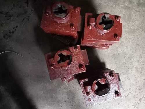 E Type Key Lock - Cast Iron, 50x40x30 mm, 0.5 kg, Painted Finish | Securing Industrial Equipment, ISO 9001 Compliance