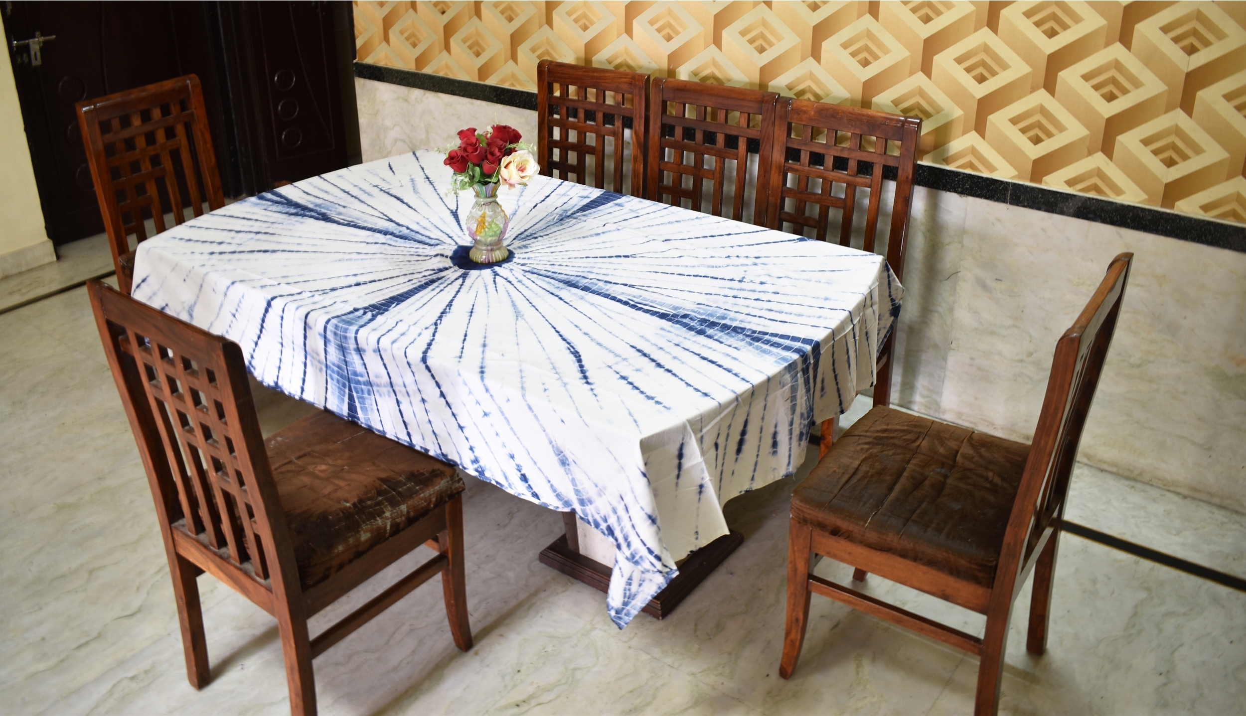 Show As Images Tie Dye Tale Cloth Table Linen