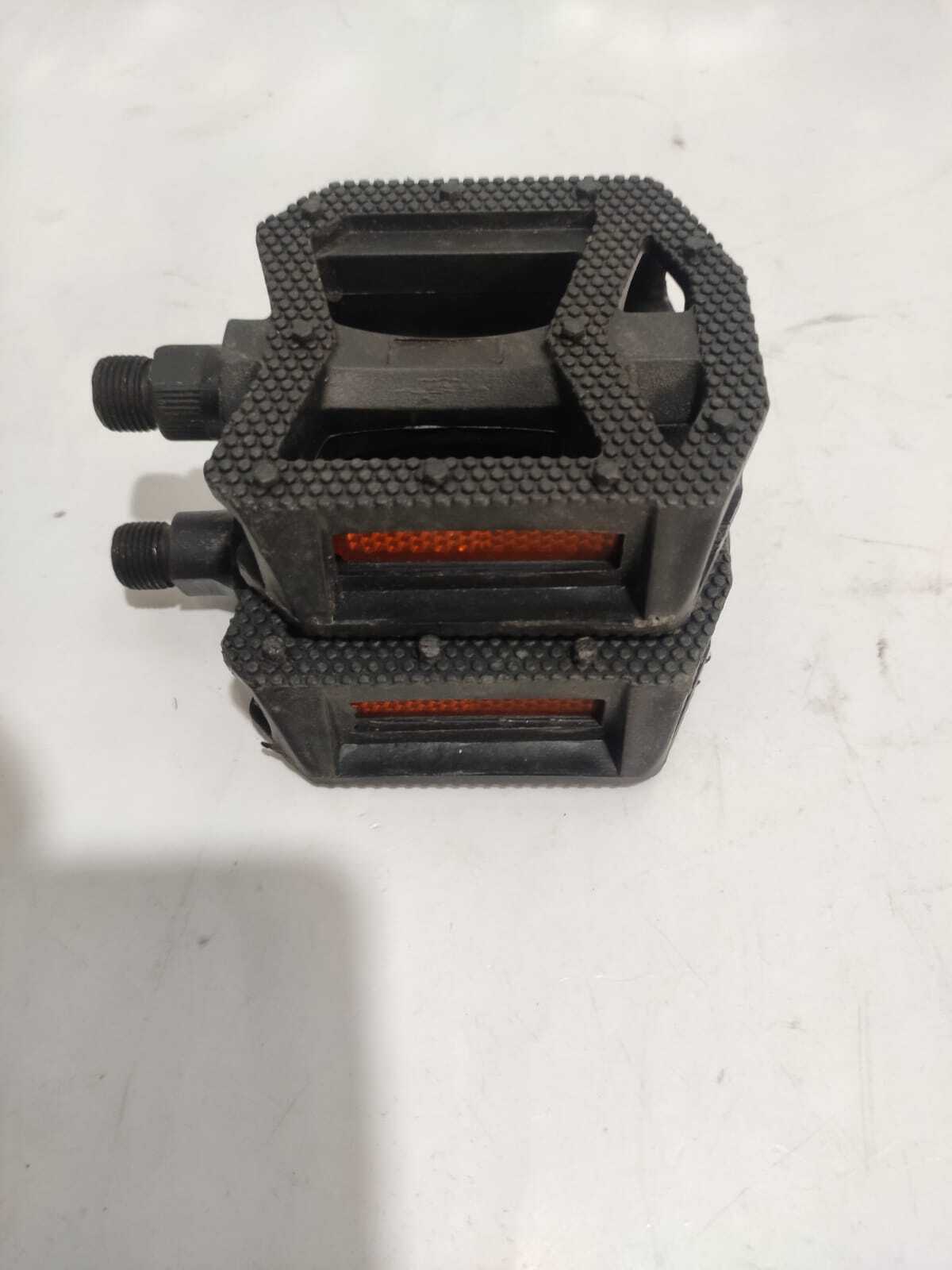 Bicycle Pedal Fox (Plastic) Warranty: Yes