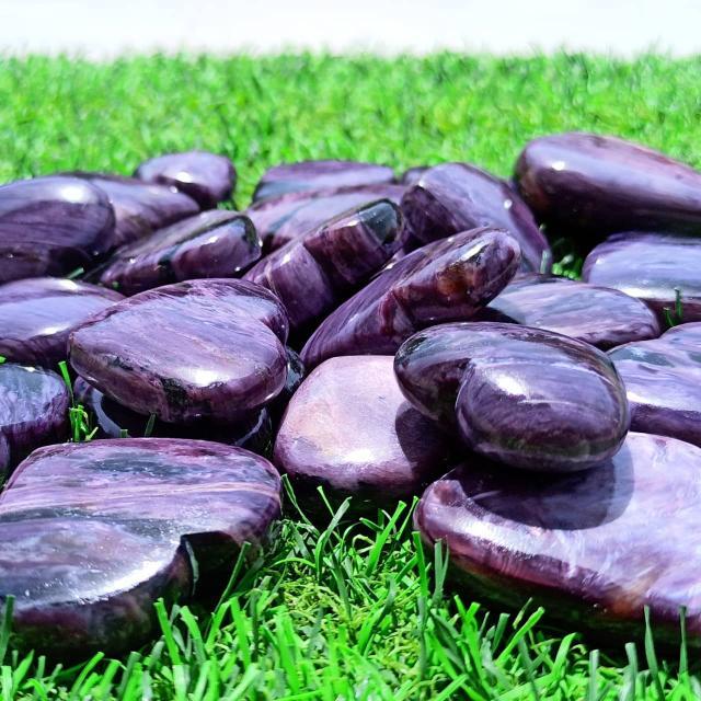 Charoite Hearts Grade: Top