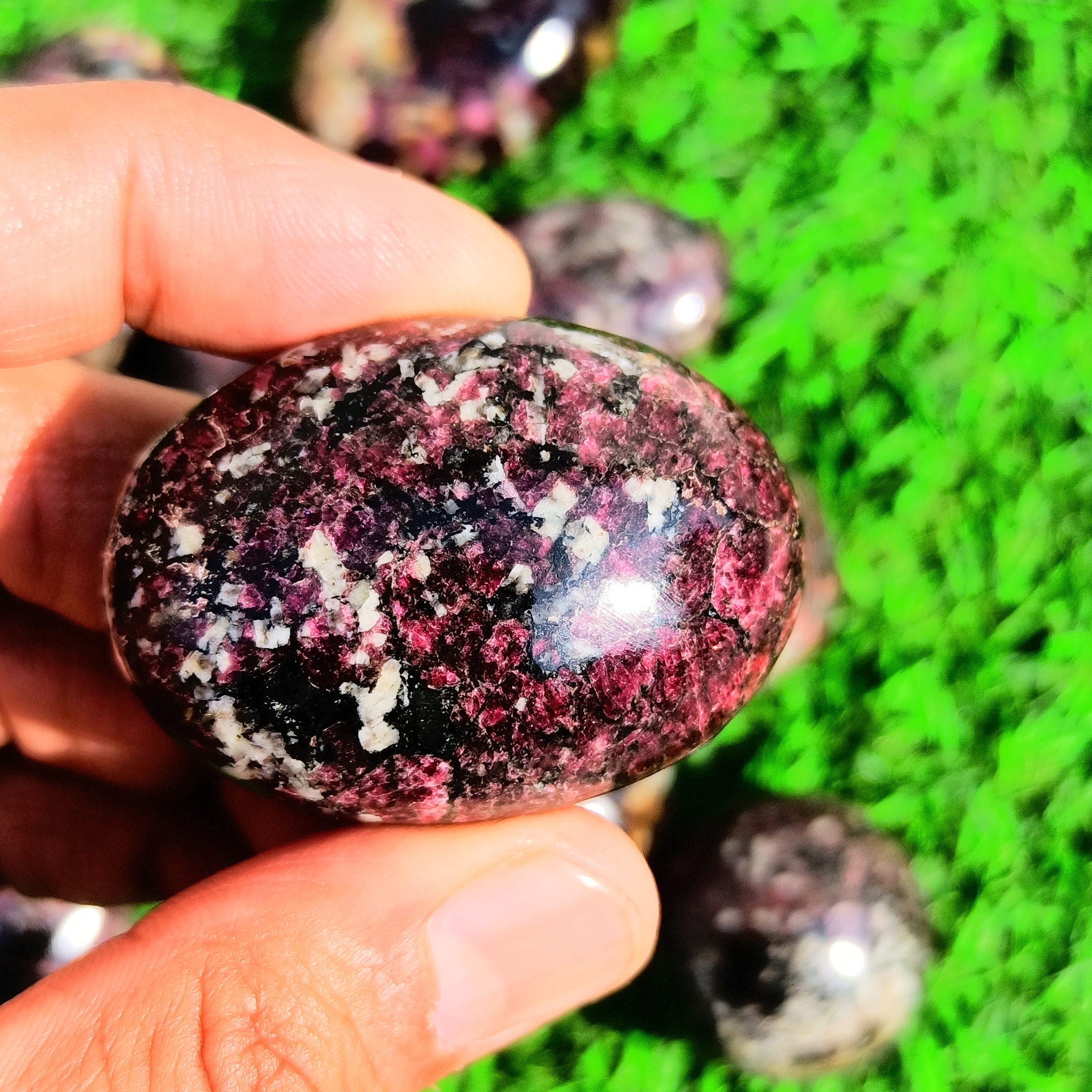 Eudialyte Palmstone Grade: Top
