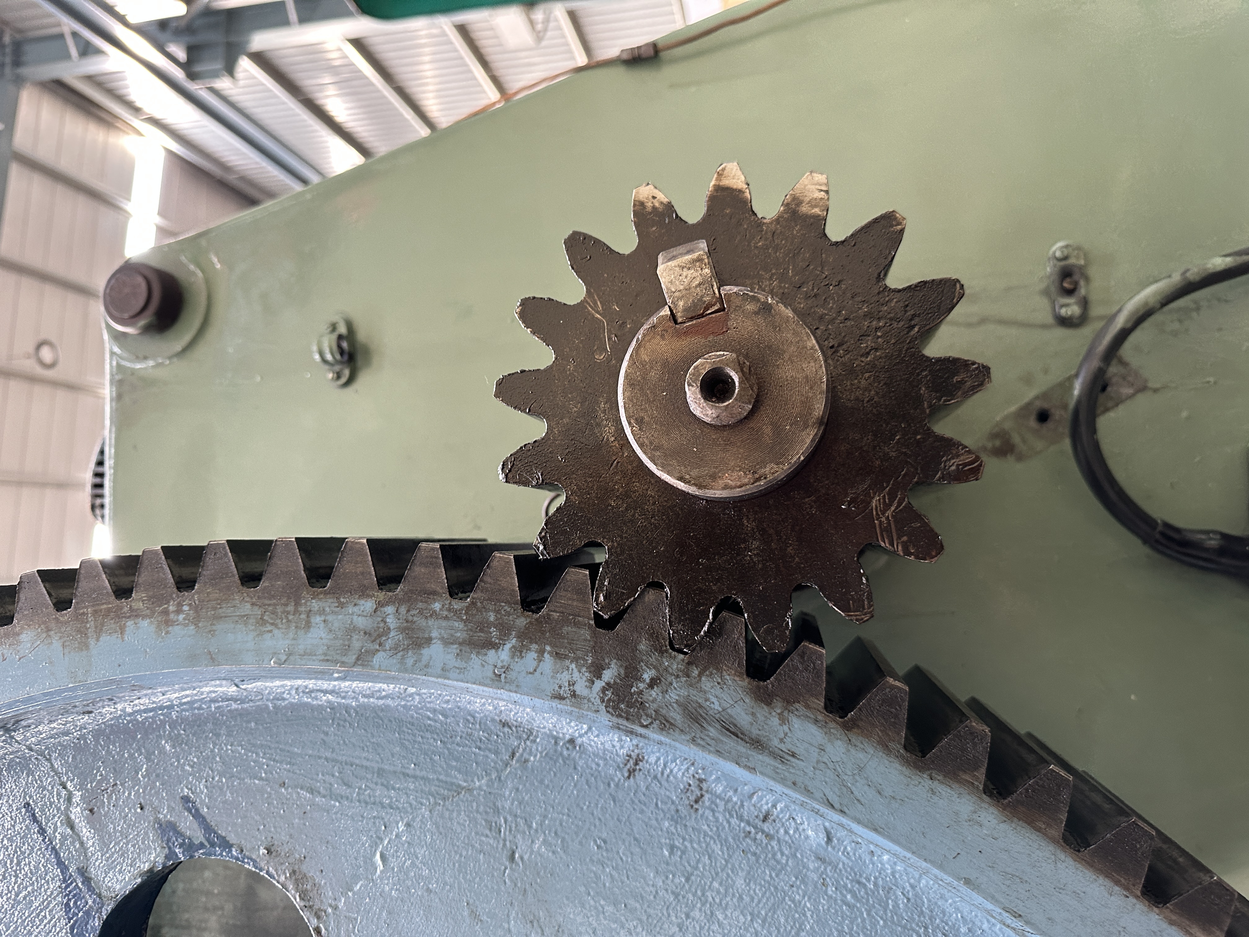 Bentley M-80 Vertical Power Press