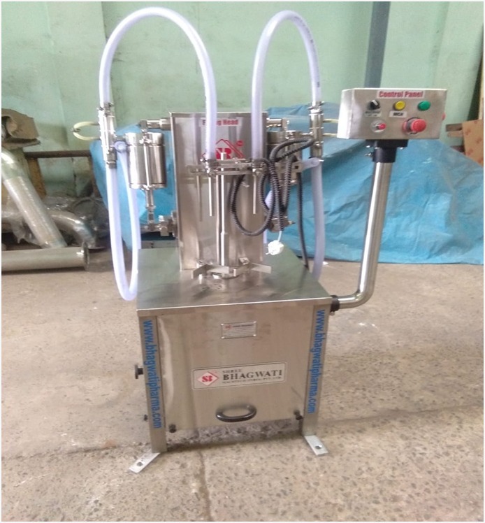 Semi Automatic Liquid Filling Machines Capacity: 100 Ml To 1000ml Milliliter (Ml)