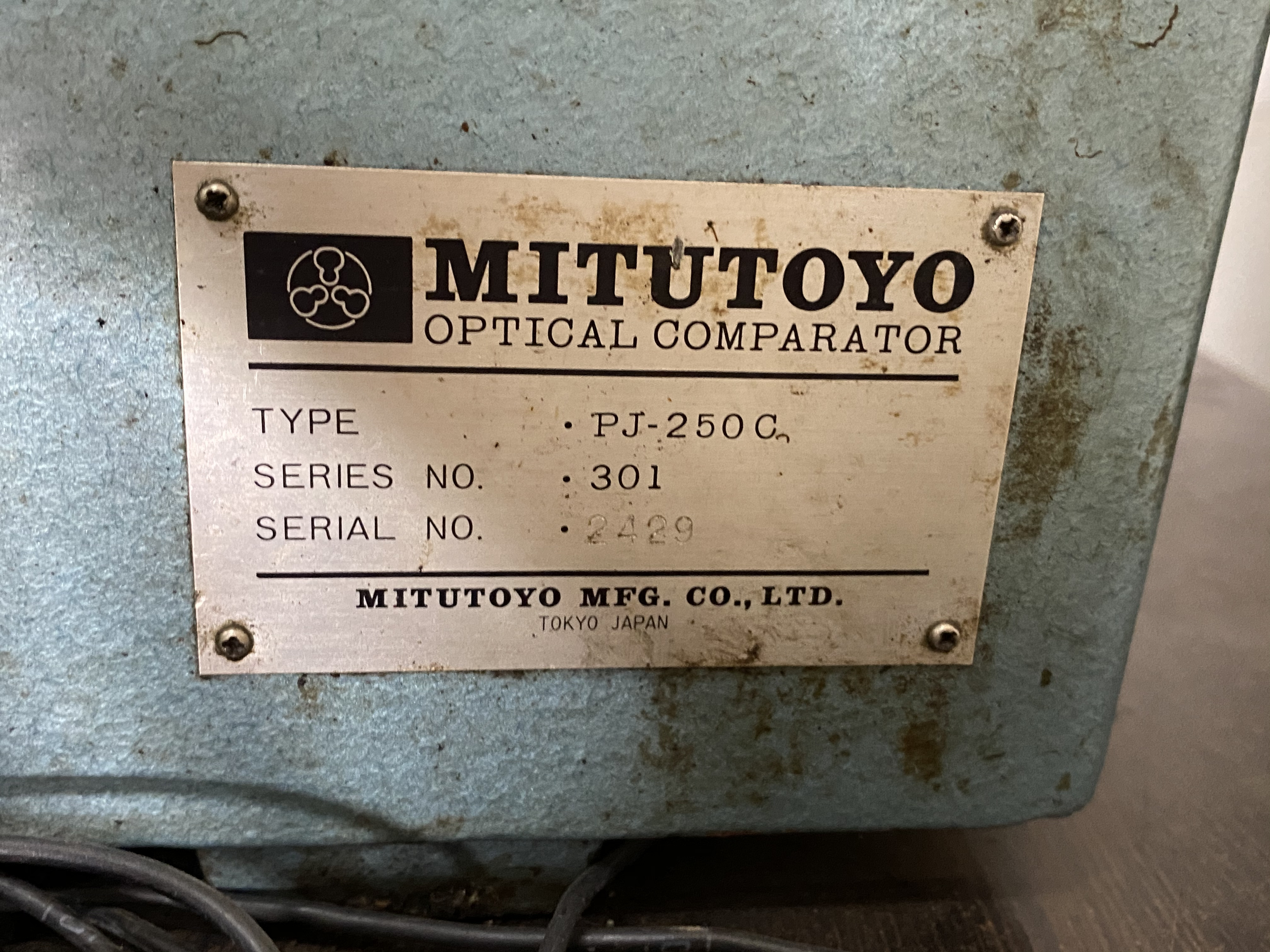 Mitutoyo Pj250 Projector