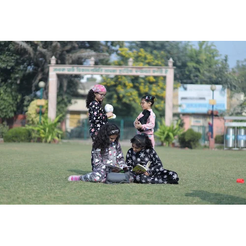 किड्स वेलवेट बेडिंग सेट जेंडर: यूनिसेक्स