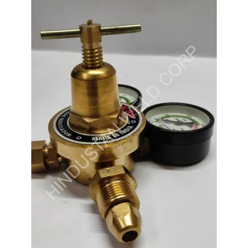 Oxygen Regulator Single Stage Double Gauge Application: Industrial
