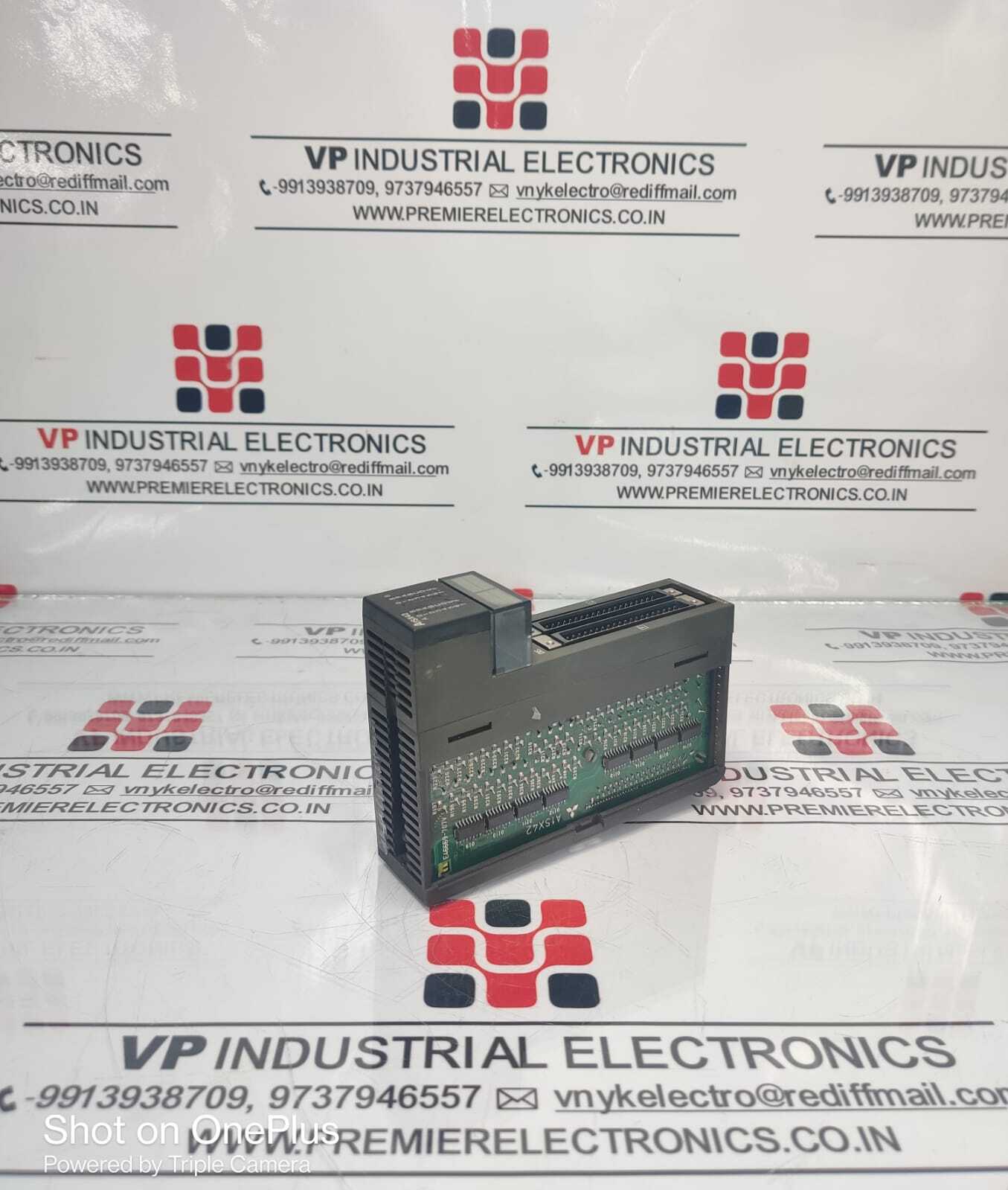 Mitsubishi A1sx42 Melsec Input Module - 64 Input Points, 500v Ac Noise Immunity, Black, 240v Output