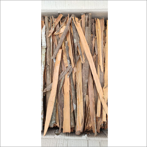 ब्राउन स्प्लिट कैसिया डलचिनी