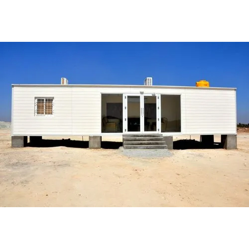 फर्नीचर के साथ व्हाइट कंटेनर ऑफिस केबिन