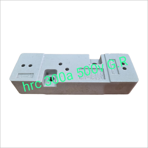HRC 300A 500 Melbourne Handle - High Rupturing Capacity, 300 Amps, Maximum Voltage 500 Volts, White Color, 50 Hz Frequency | Designed for Industrial Electrical Equipment