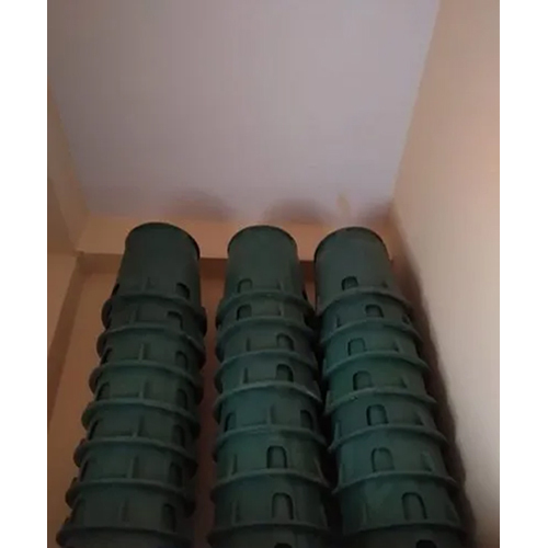 ग्लॉसी पीवीसी अर्थिंग चैंबर कवर