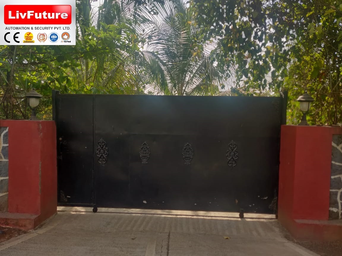 Non Automatic Gate