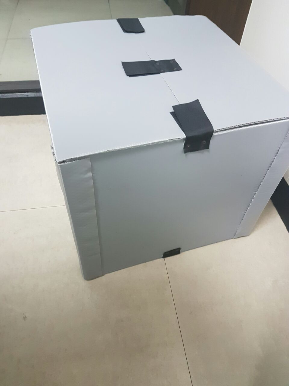 Pp Corrugated Boxes - Finishing: Glossy Lamination