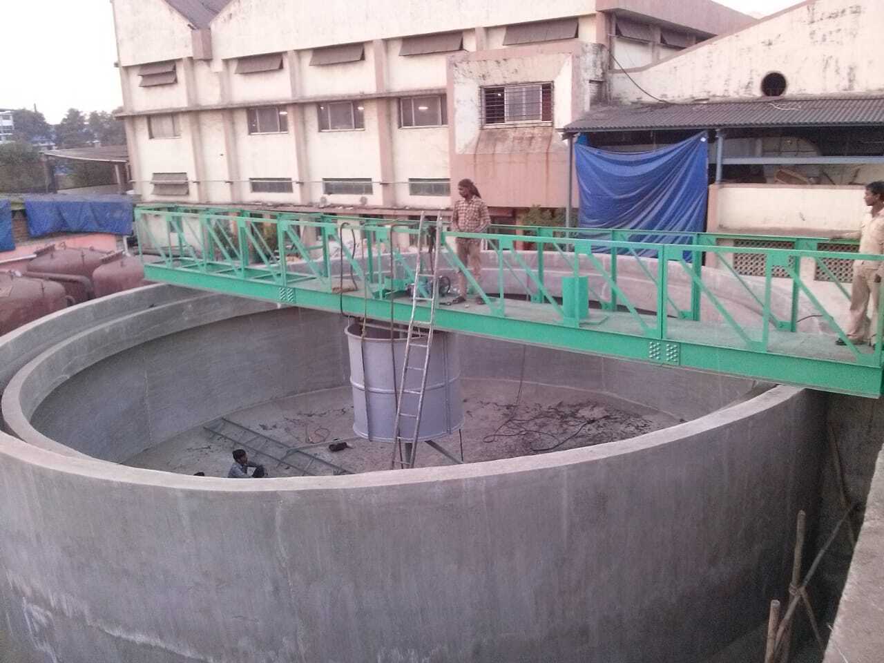 Semi Automatic Industrial Effluent Clarifier