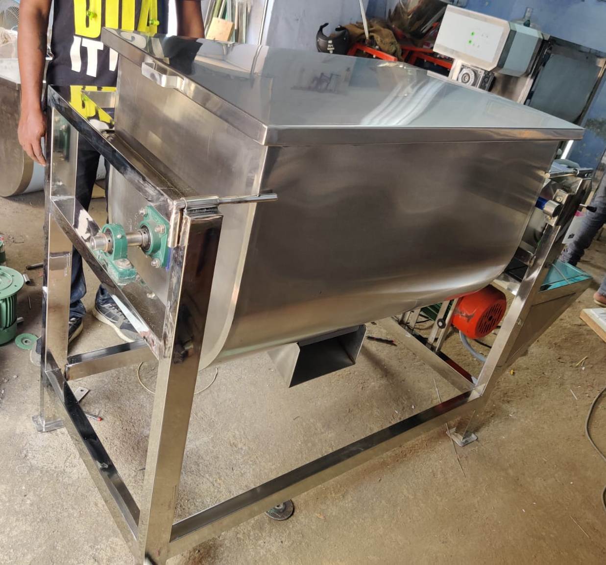 U Type Commercial Blender - Feature: Lower Energy Consumption