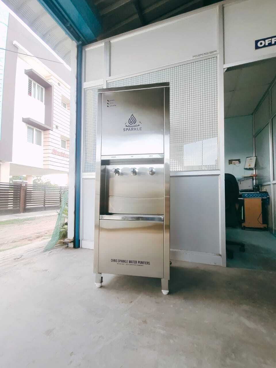 Water Dispenser System - Capacity: 80 Liter/day