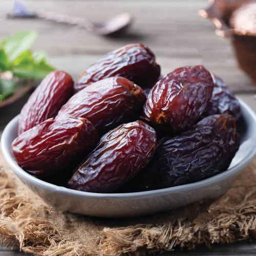 Black Ajwa Dates
