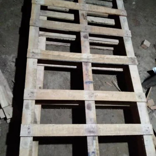 Brown Babool Wood Pallet