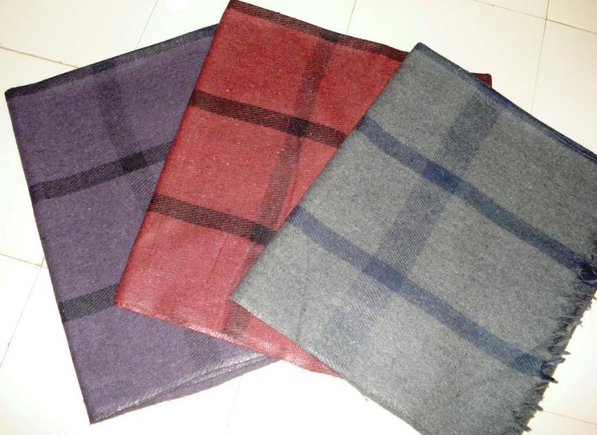 Woolen Check Blanket - Wool, 60x90 Inches, Assorted Colors | Waffle Fabric, Plaid Style, Ideal For Bath, Picnic, Travel, Home & Bedding