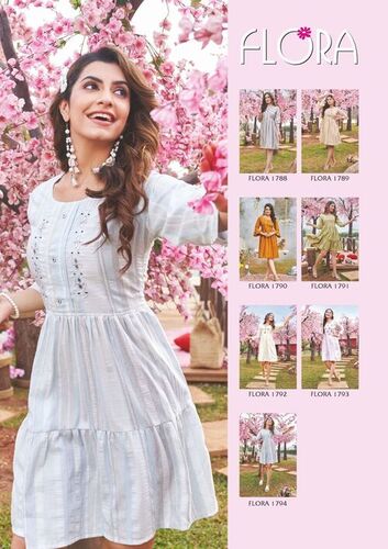 ट्यूनिक टॉप (फ्रॉक)