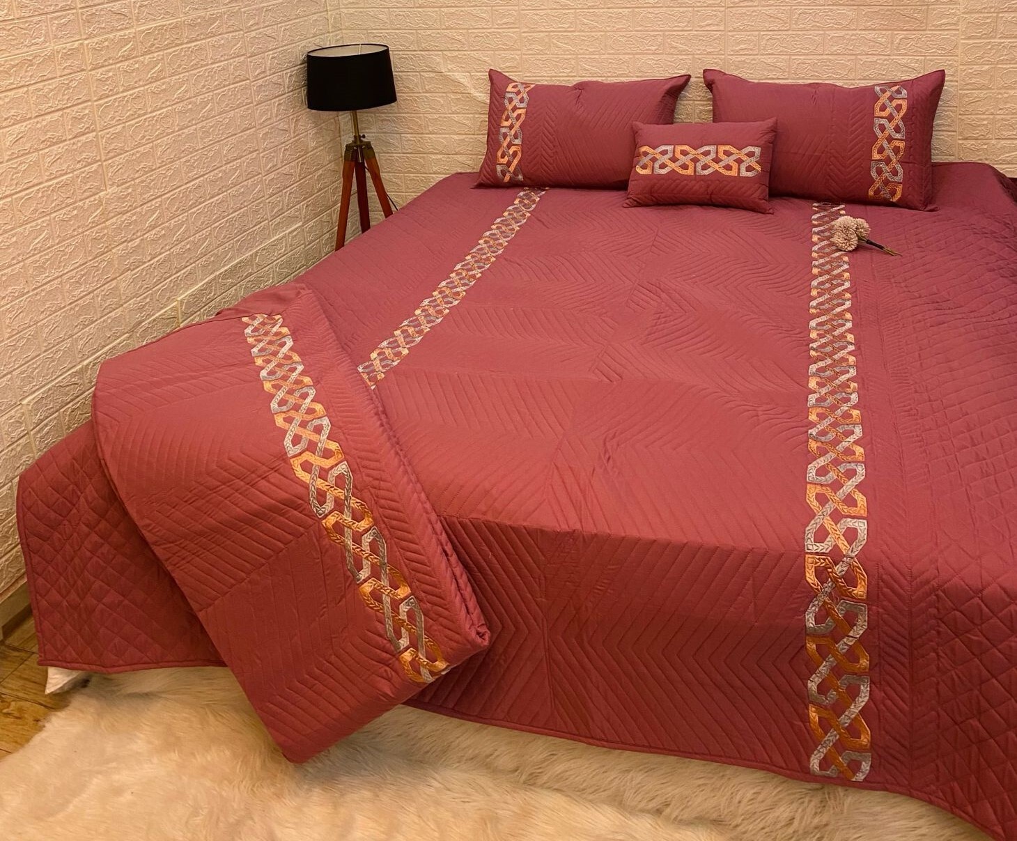 Designer Bed Cover - Velvet Quilted 90x100 Inch | Multicolor Washable, Printed Pattern, Soft Luxurious Comfort