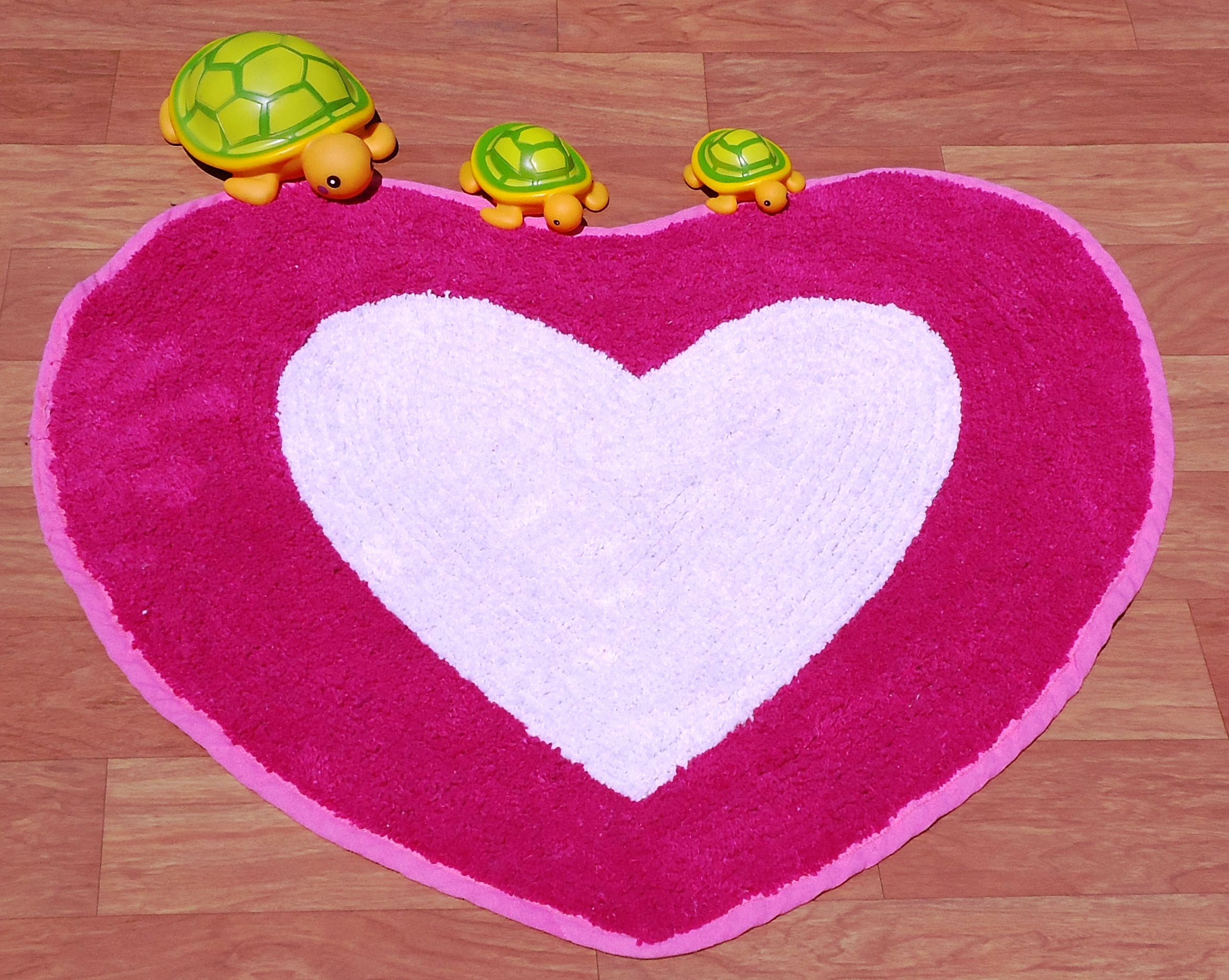 Multicolor Kids Heart Shape Bath Mats