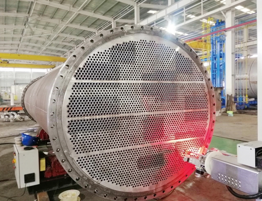 Intelligent Tube Sheet Welding Robot System - Various Sizes Available, Red And White Color, Unmanned Full-automatic Tig Welding Technology