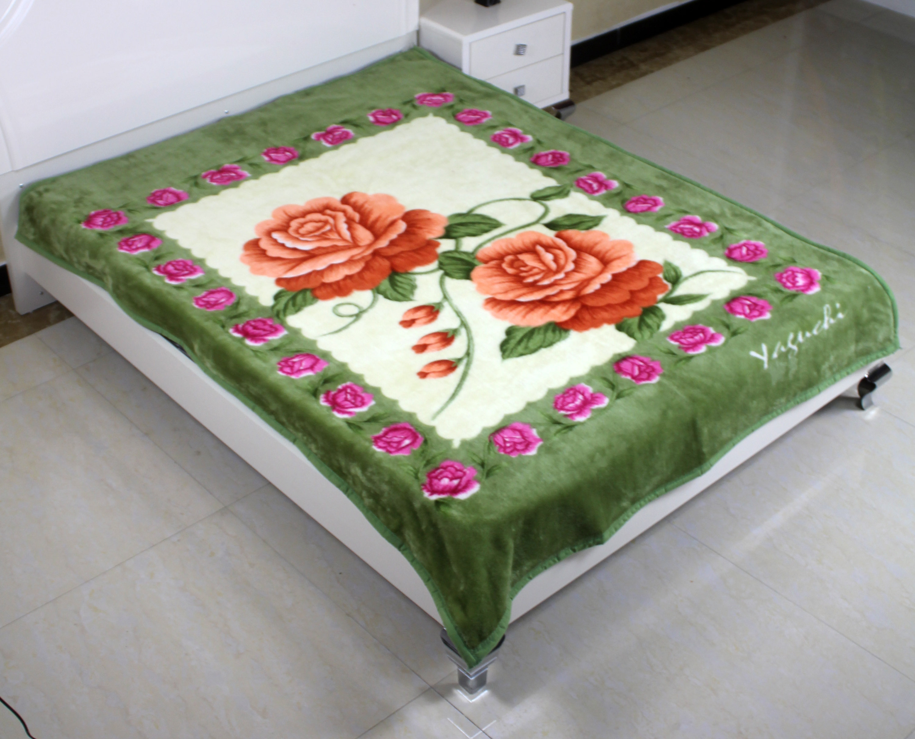 Modern Mink Blankets Age Group: Adults