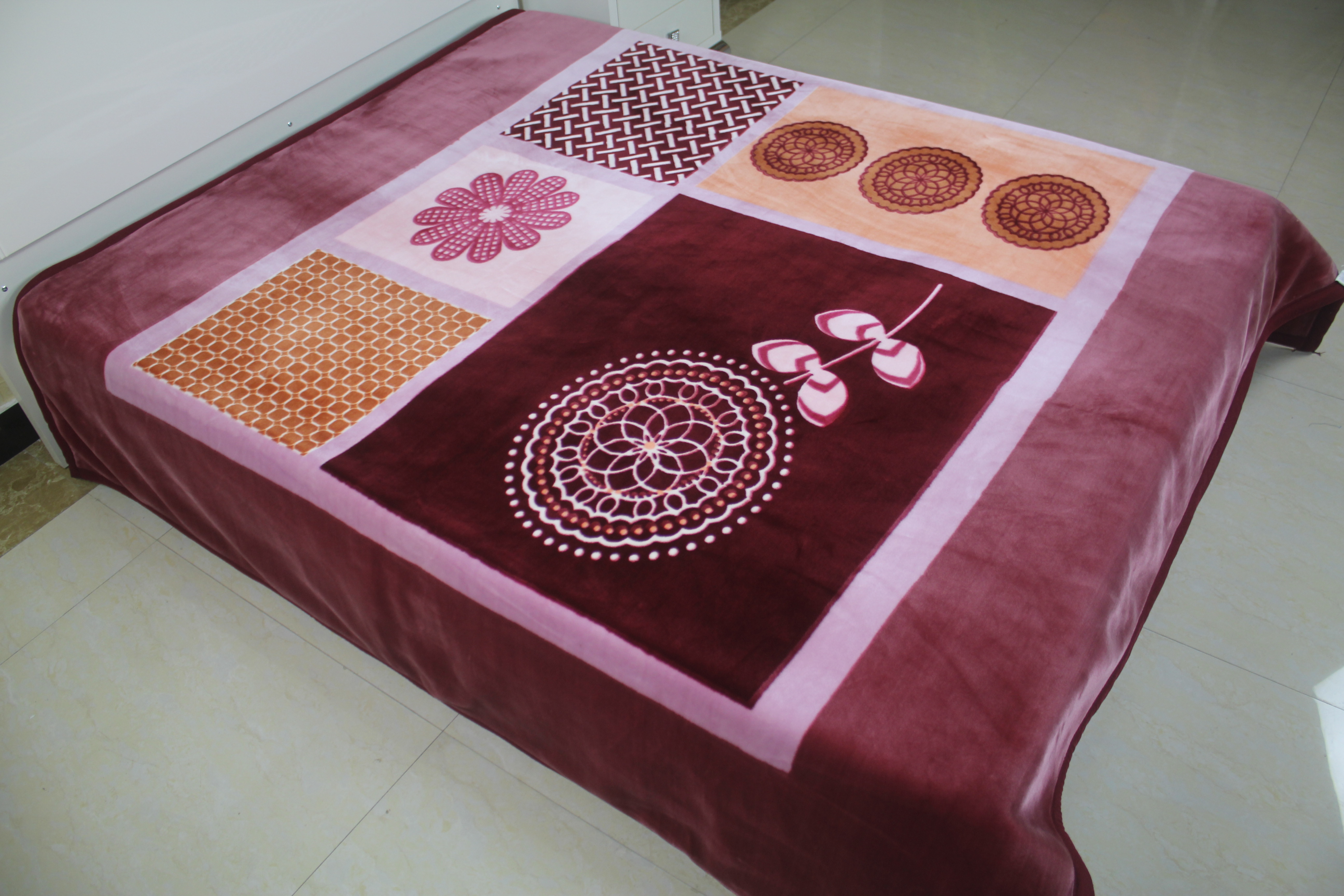 Keara Mink Blanket Age Group: Adults