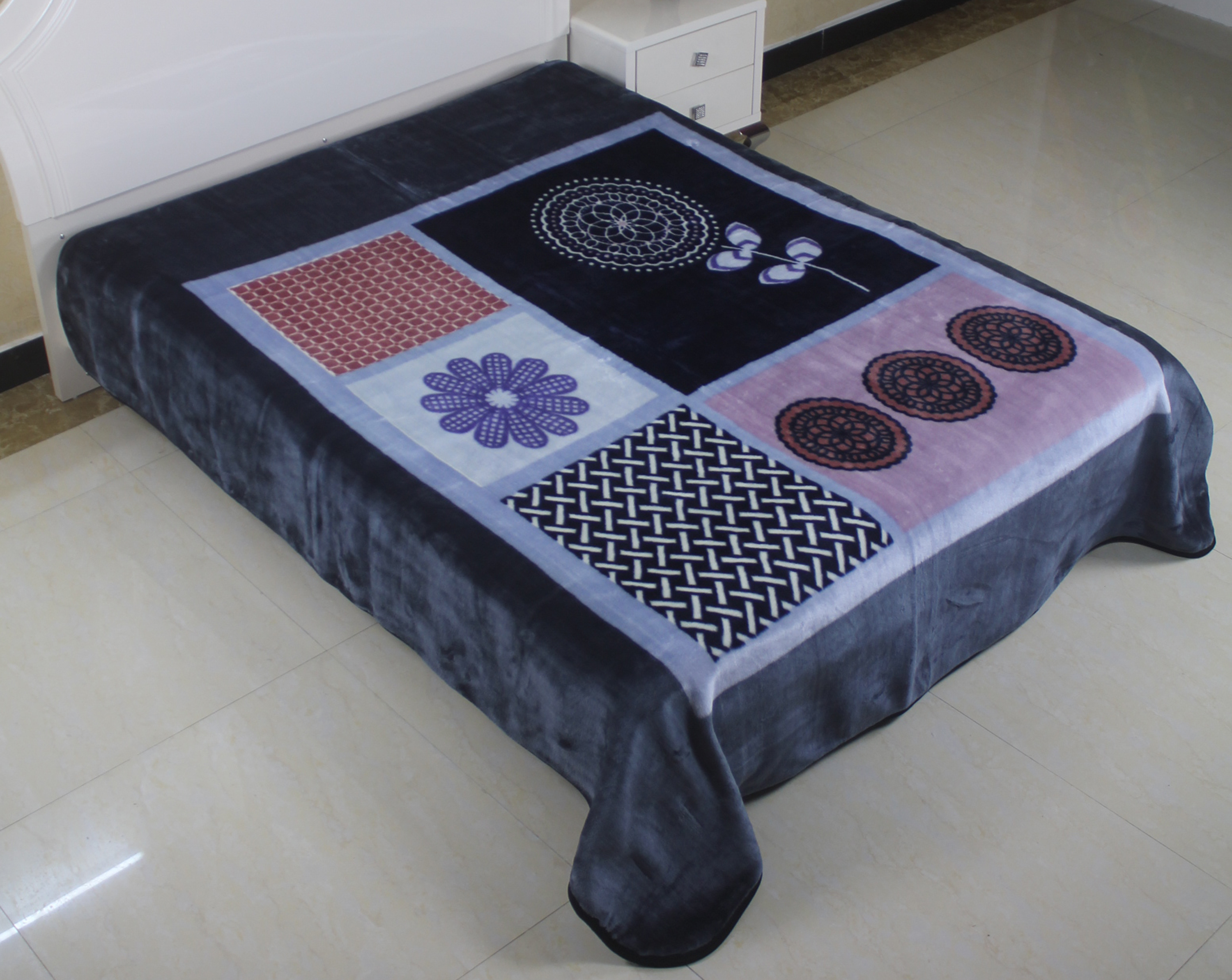 Keara Mink Blanket Age Group: Adults