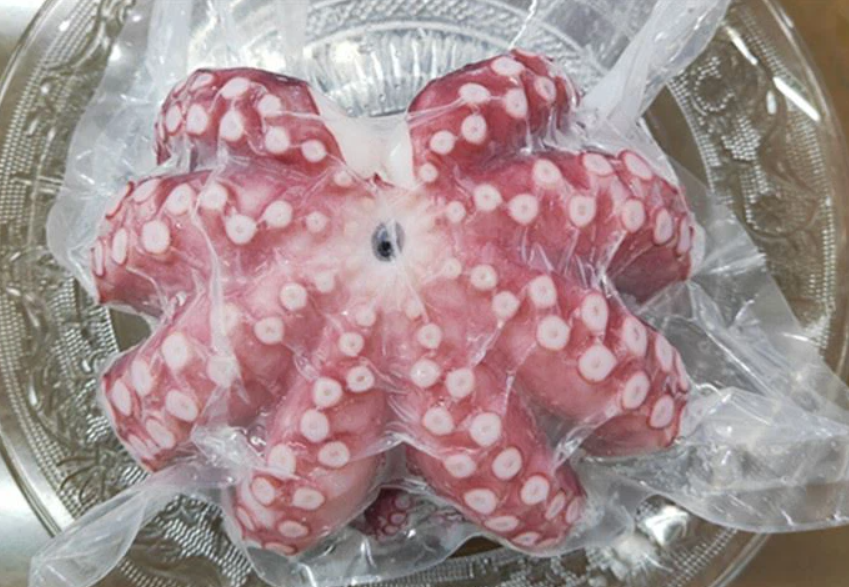 Frozen Big Octopus Packaging: Drum