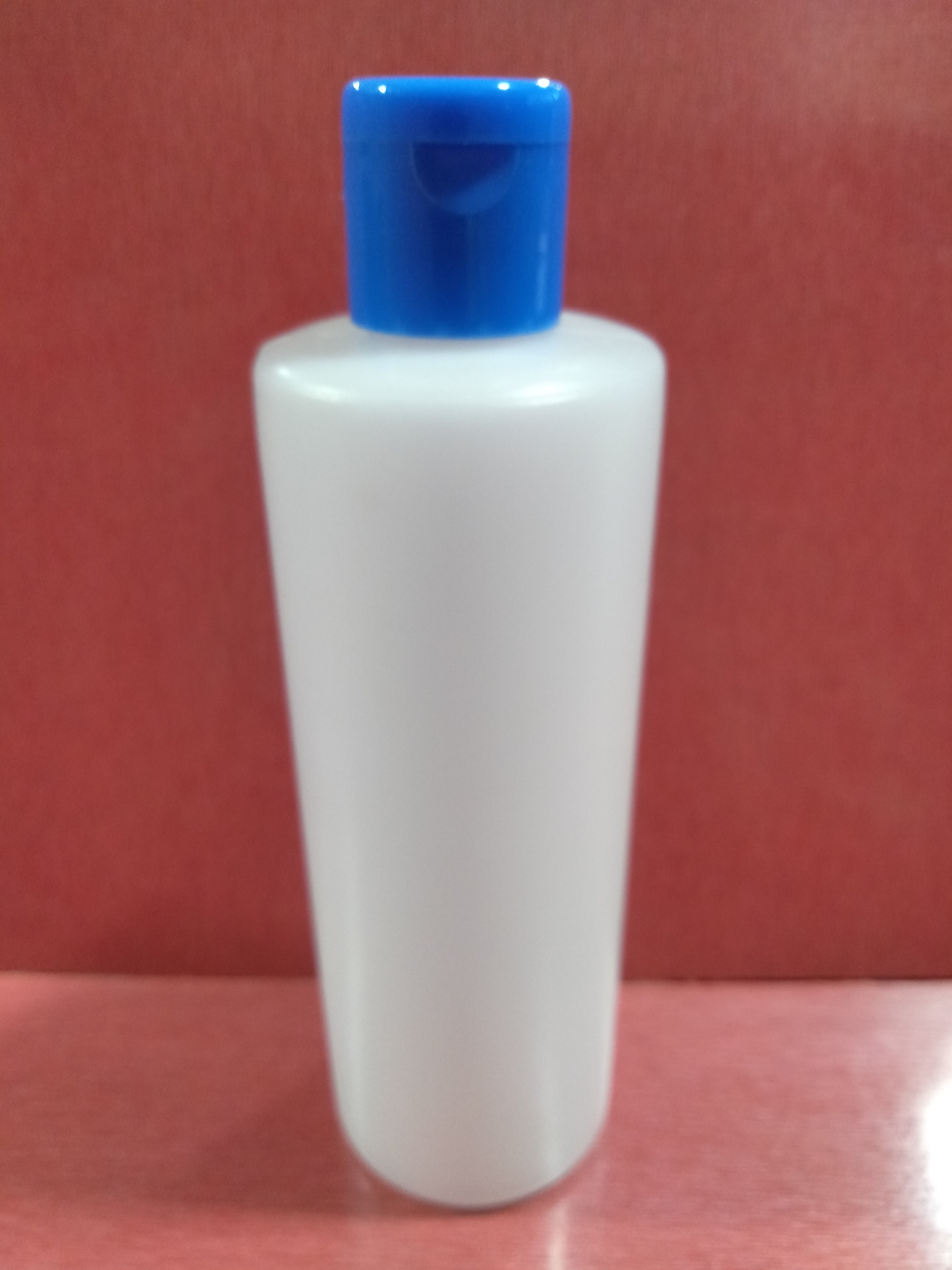 Shampoo Bottle - Plastic, 100 Ml Oval Shape | Durable, Tamper Resistant, Attractive Design