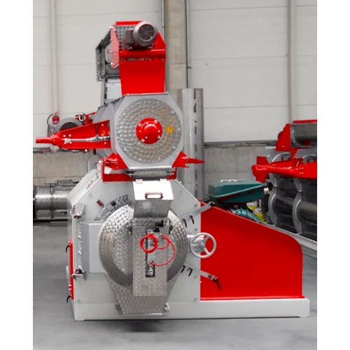 सेमी ऑटोमैटिक रिंग डाई फीड पेलेट मेकिंग मशीन