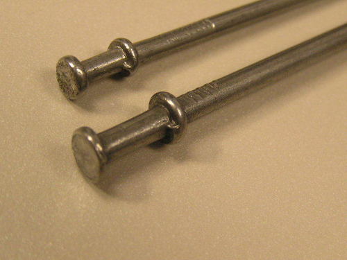 डबल हेड नेल्स