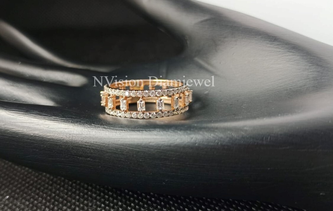 Rose Gold Natural Diamond Ambitious Ladder Ring Diamond Carat Weight: 0.82 Carat