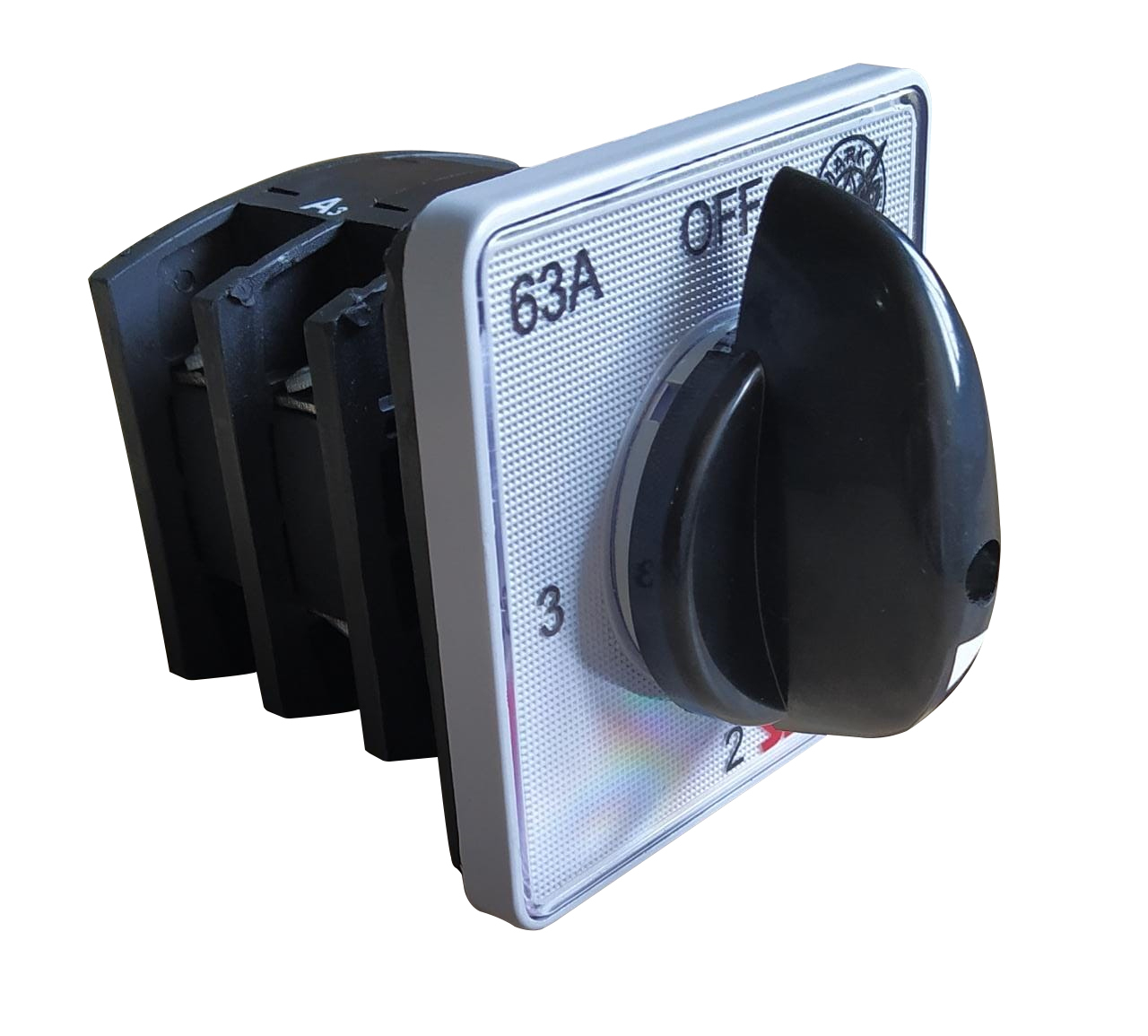 Selvo 63a Cam Operated Rotary Switch Phase Selector 1 Pole 3 Way - Black, 10 X 10 X 15 Cm, 63 Amp, 240/415 Volt | Durable And Compact Design