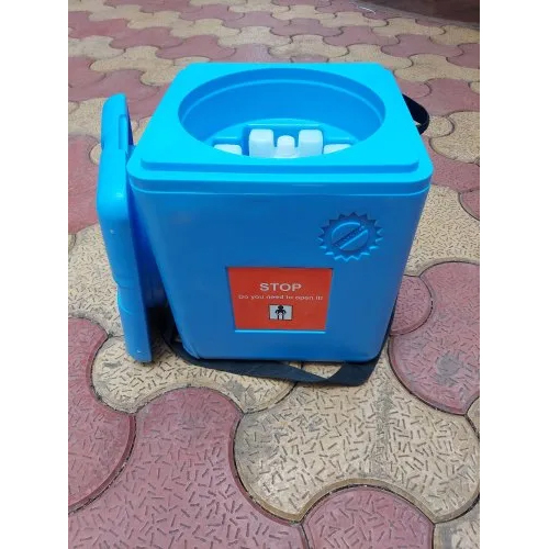 Insulated Vaccine Carriers - Plastic Material, Manual Operation | New Condition, Designed For Hospitals