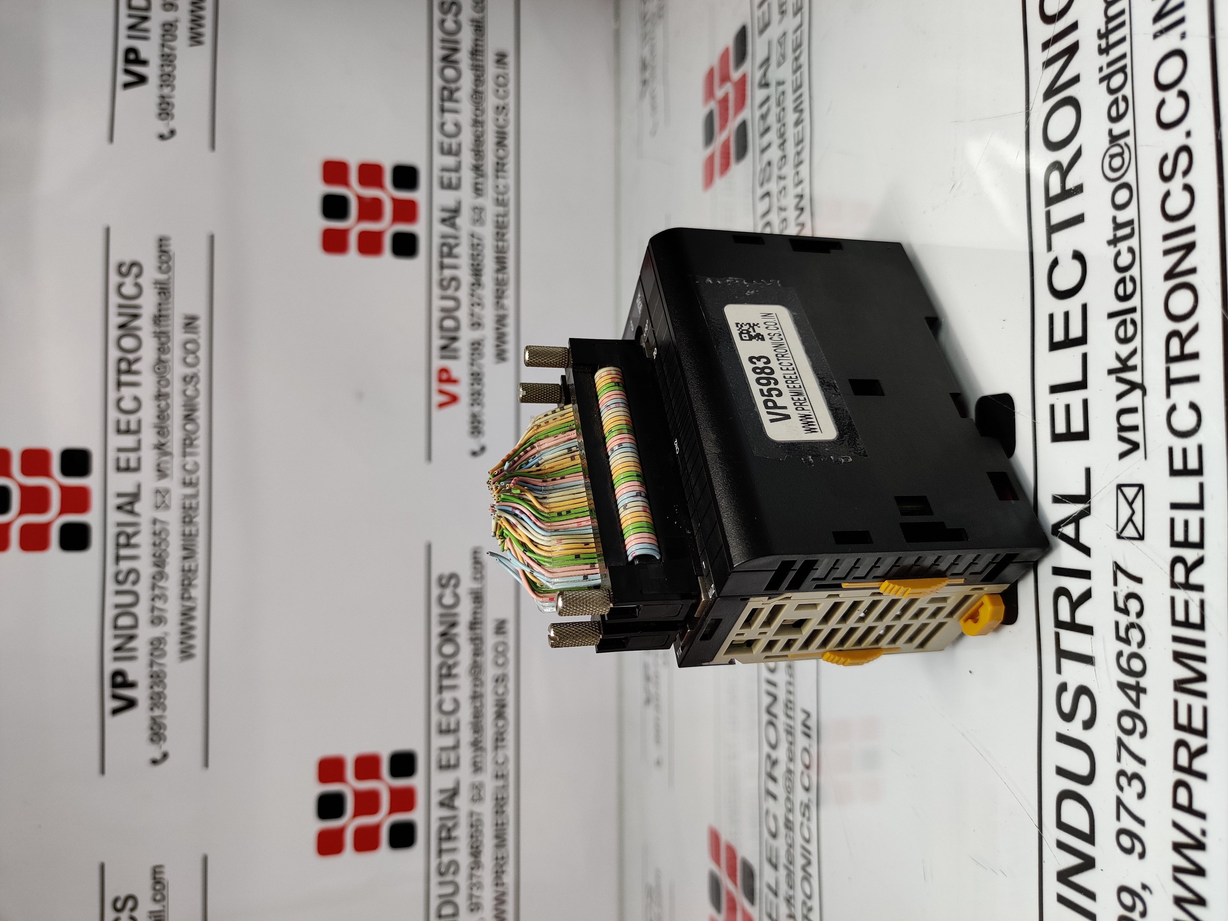 Omron Control Unit Cj1w-nc433 Application: Industrial