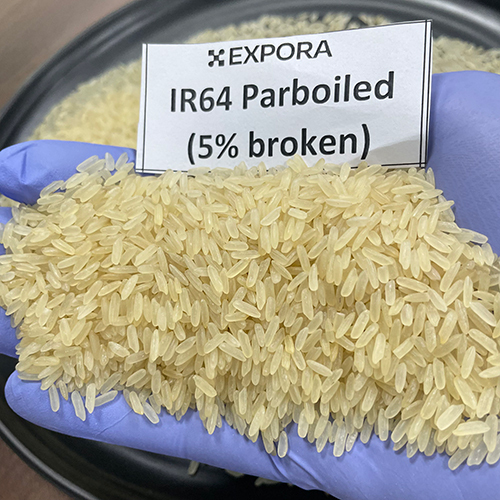 Ir64 Parboiled 5 % Broken Rice Broken (%): 5%