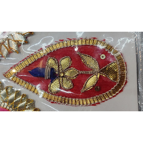 अलग-अलग उपलब्ध पैन बुटी डिज़ाइनर लेस