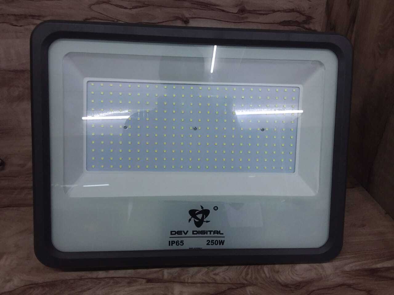 Led Flood Light - 250w ( Spark ) - Application: Commercial Purpose