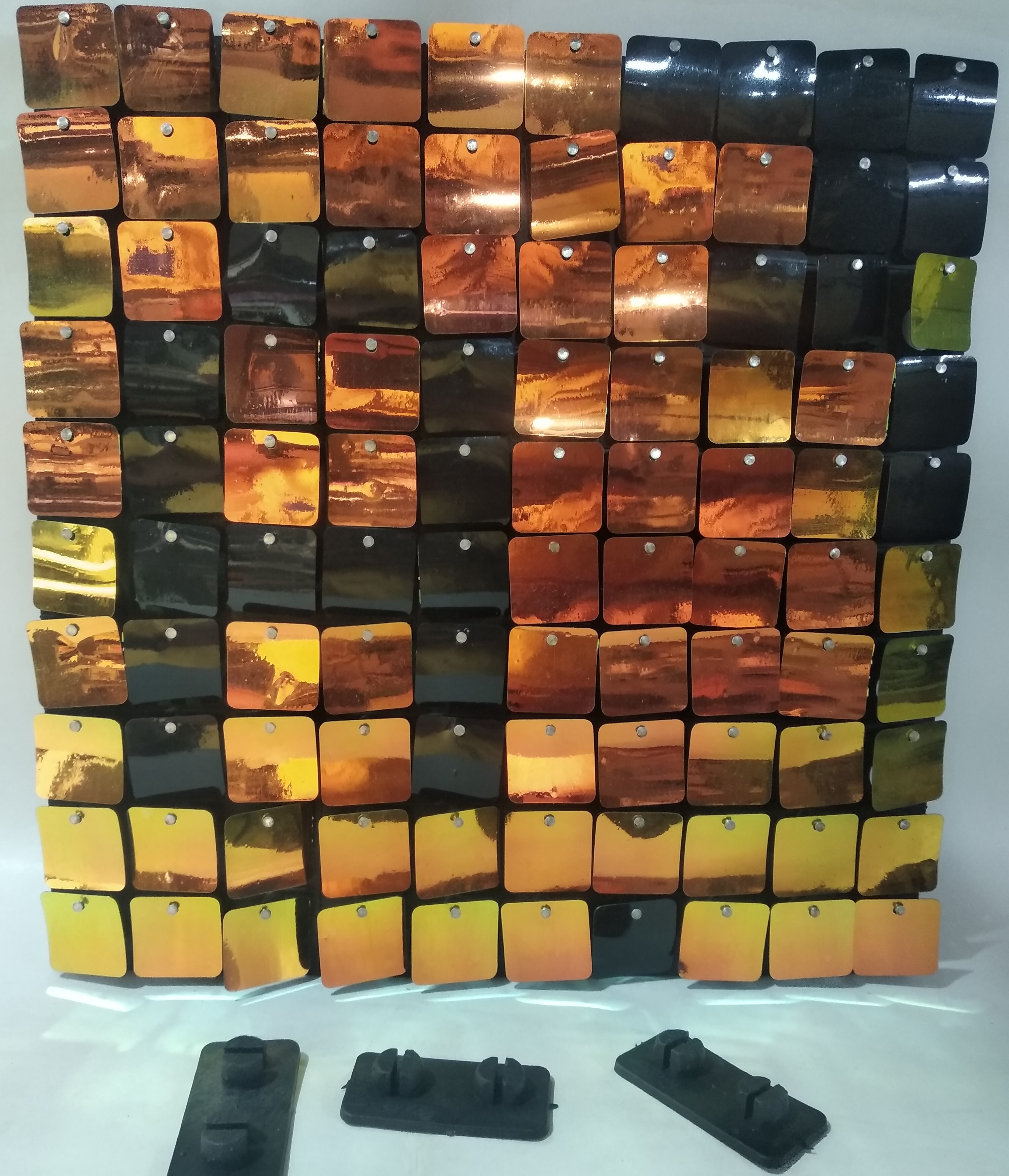 Shimmer Wall Sequins - Material: Pvc