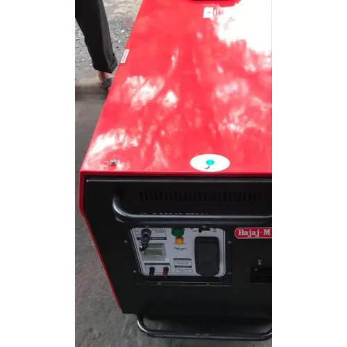 काला और लाल 3.5 केवीए बजाज एम एलीट क्लास पोर्टेबल जेनरेटर सेट