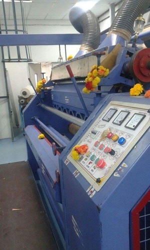 फैब्रिक शीयरिंग मशीन