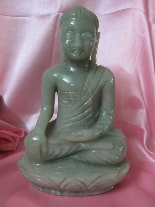 रत्न बुद्ध मूर्तियाँ