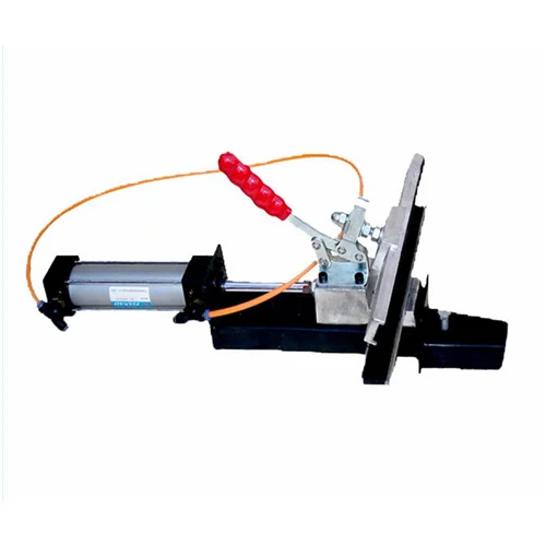 न्यूमेटिक फैब्रिक स्ट्रेचिंग क्लैम्प्स की लंबाई: 275 एमएम मिलीमीटर (एमएम)