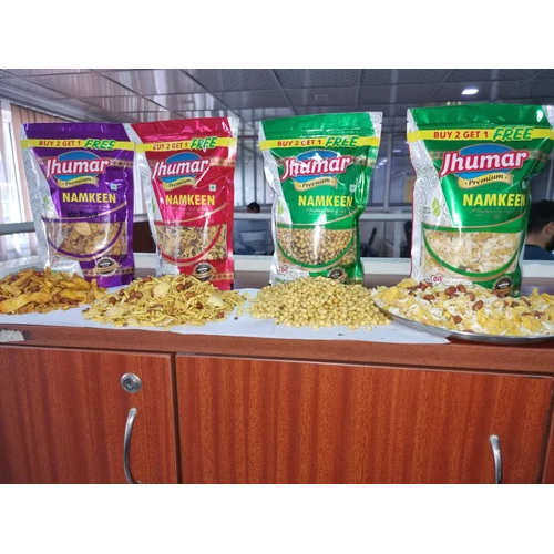 Jhumar Navratan Namkeen - Regular Size, Spicy Flavor | High-quality Crunchy Snack With Sev, Peanuts, Cashews, And Traditional Indian Spices
